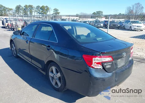 2012 Toyota Camry Se z USA, uszkodzony, nr VIN 4T1BF1FK6CU134932